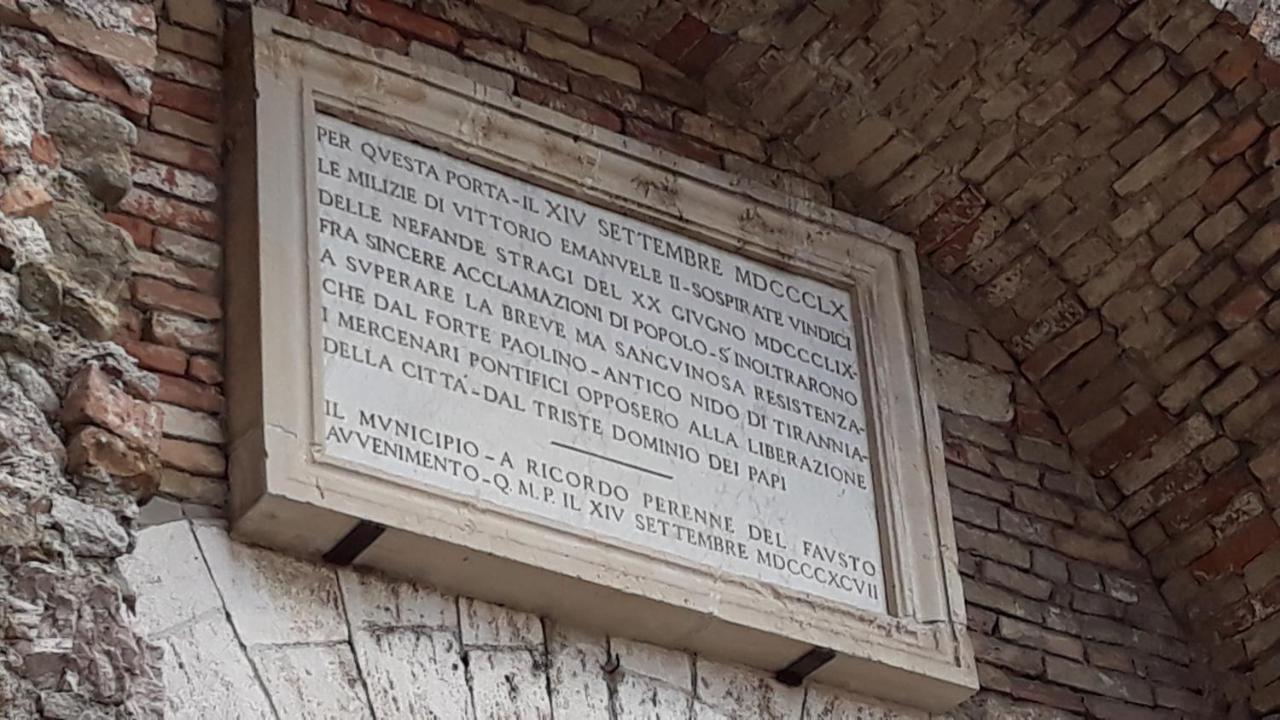 Apartamento La Casa Dei Bersaglieri Perugia Exterior foto
