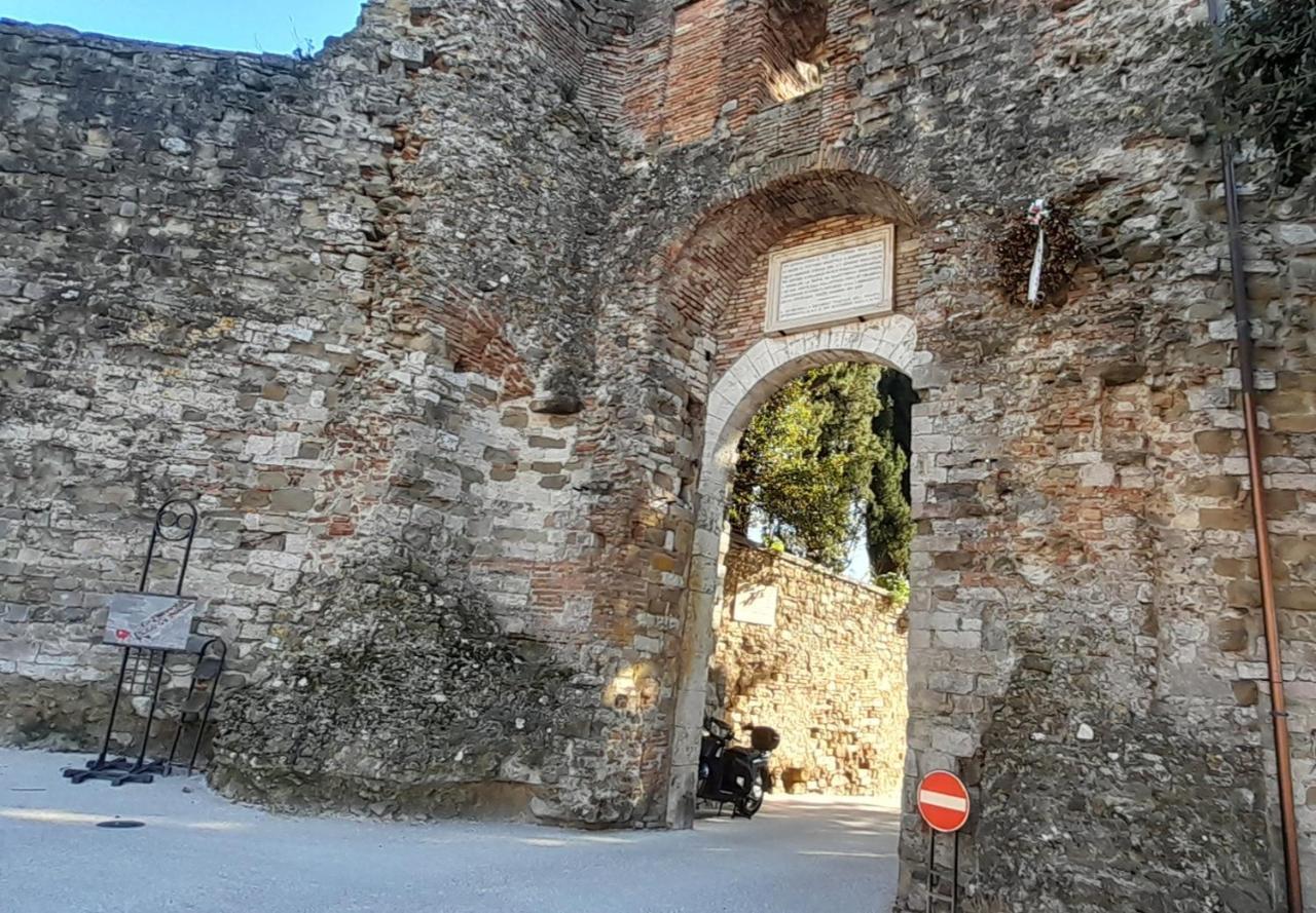 Apartamento La Casa Dei Bersaglieri Perugia Exterior foto